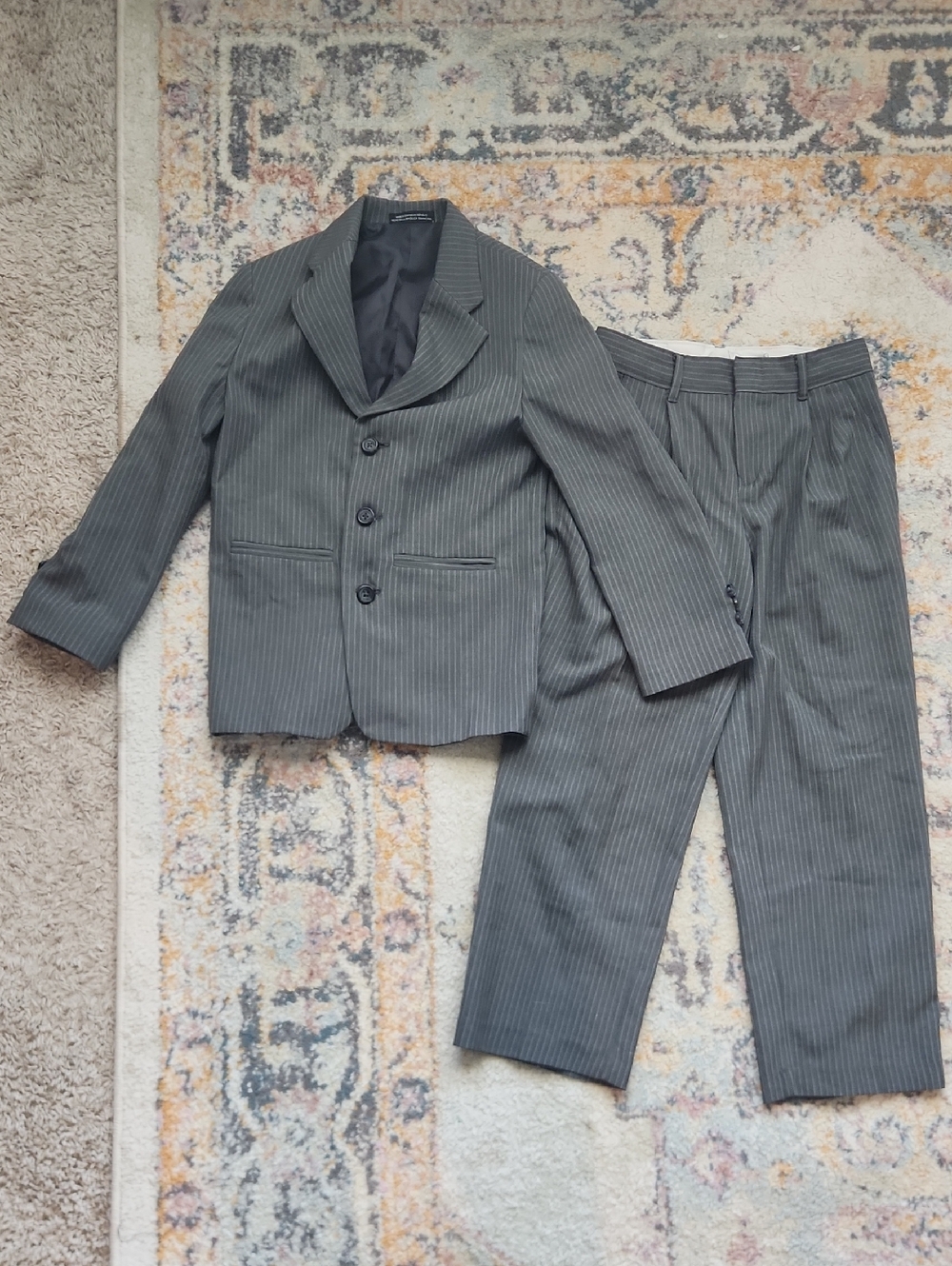 Boys Gray Amherst Suit